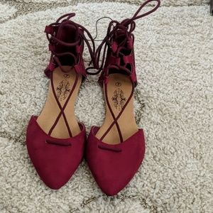 Charles Albert women burgandy ballerina tie flats